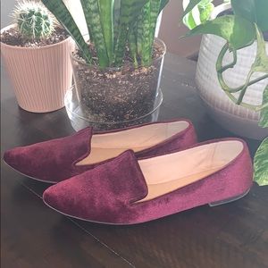 Gianni Bini Burgundy Velvet Flats